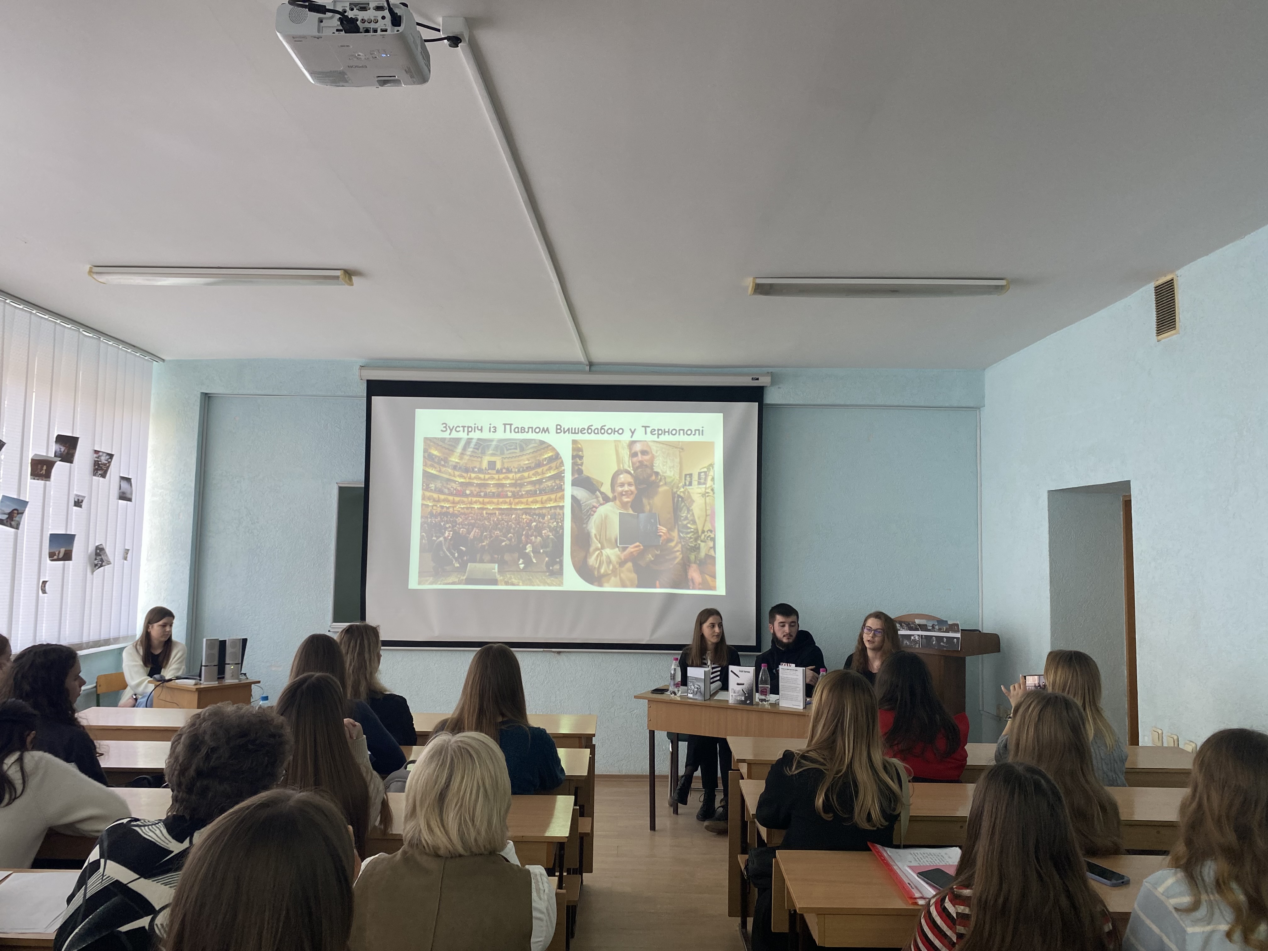Вікторія Гураль про зустріч та спілкування із військовим та поетом Павлом Вишебабою